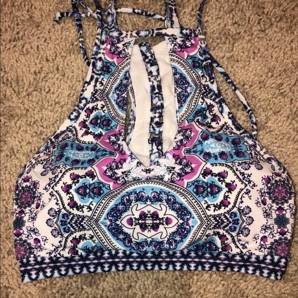 Swimsuit - Picture 5 of 8